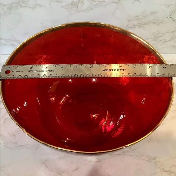 Huge NWT 10 Strawberry St. Red Textured Glass Oversized Serving Bowl w/Gold Trim - Picture 6 of 9